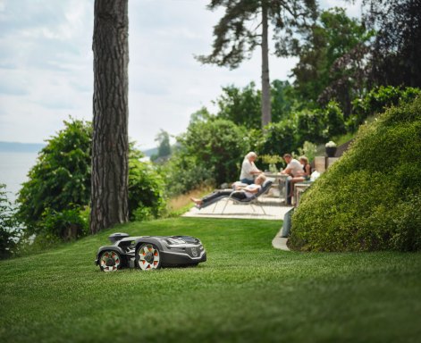 Husqvarna Automower® 435X AWD 